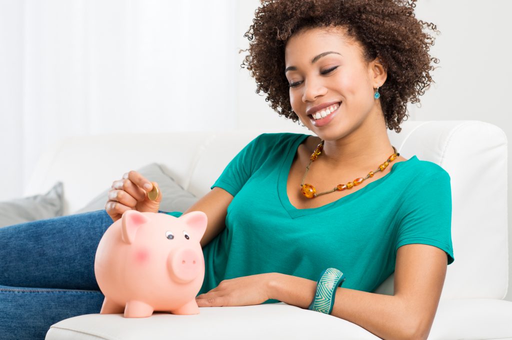 8 Financial Tips for a Single Mom